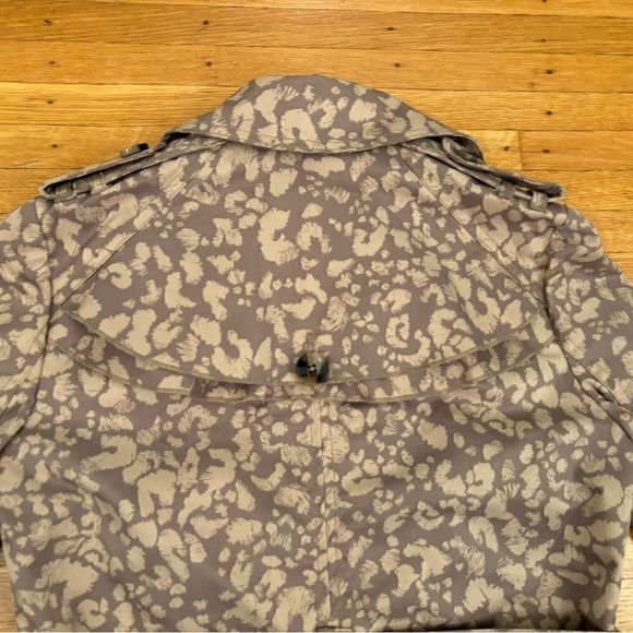 Daughters of the Liberation Anthropologie leopard print rain jacket - Picture 6 of 11
